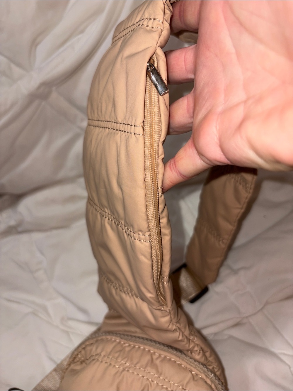 Nwt coco + Carmen Sling Puffer Bag - Picture 9 of 11